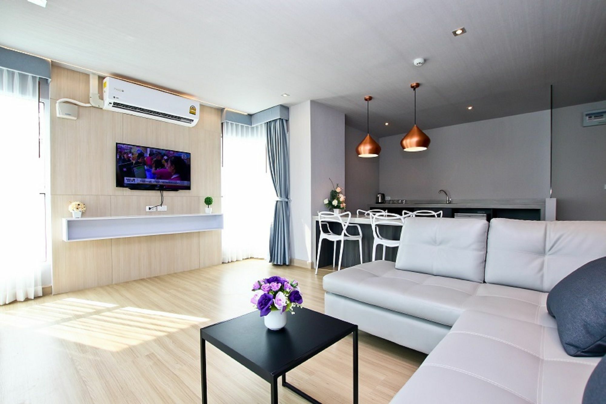 Le Breeze Resort Cha-am Exterior foto